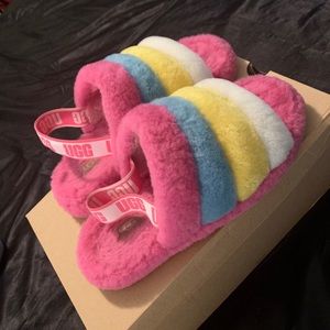 FLUFF YEAH UGG SLIDES